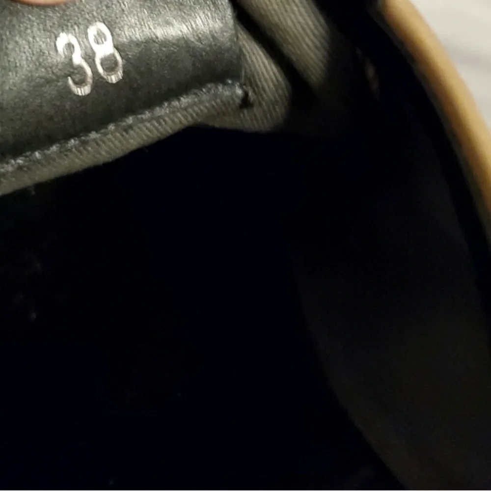 Burberry Vintage Housecheck Sneakers - Picture 7 of 7